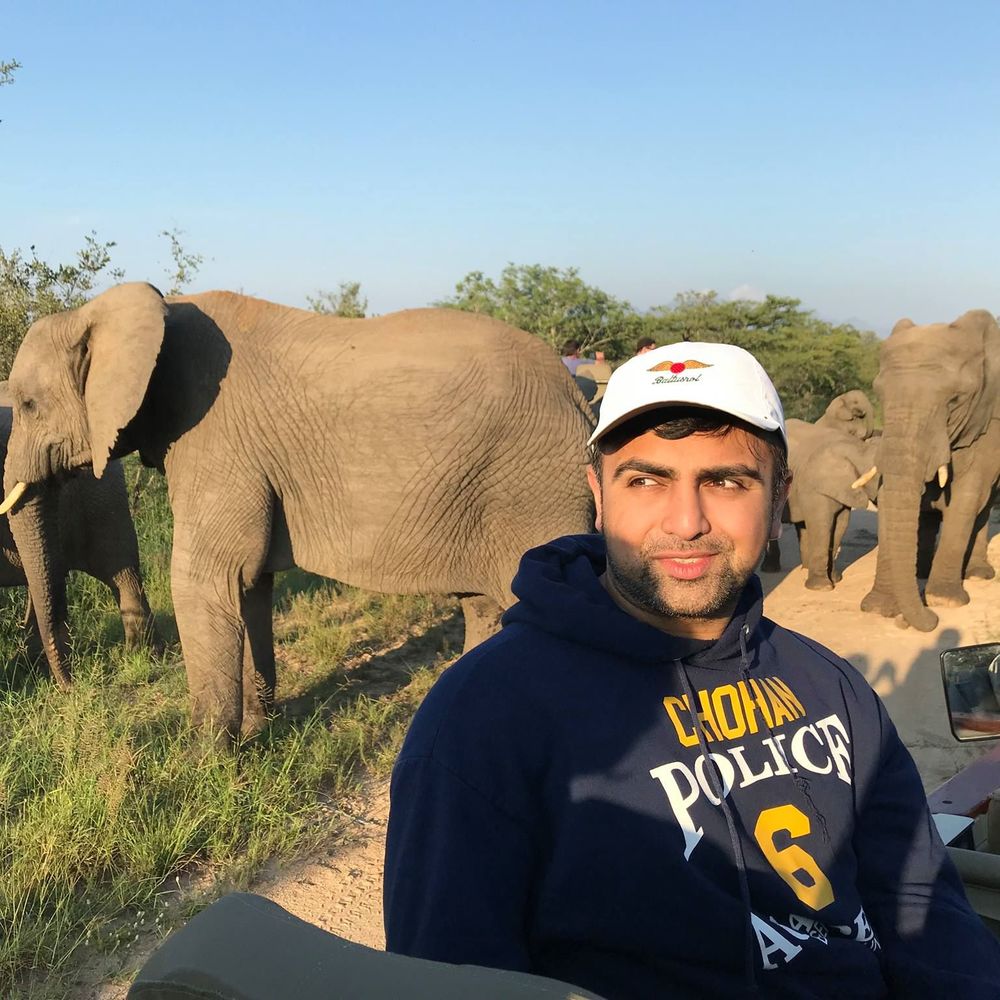 Meet your Posher, Joshua